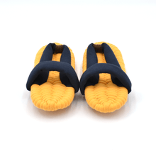 画像をギャラリービューアに読み込む, 甲ストラップ布ぞうり / ヤマブキ