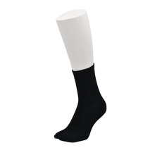 Load images into the gallery viewer,100% cotton surface thread, basic tabi low crew socks