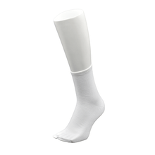 Load images into the gallery viewer,100% cotton surface thread, basic tabi low crew socks