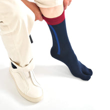 Load images into the gallery viewer,I-Line Tabi Crew Socks
