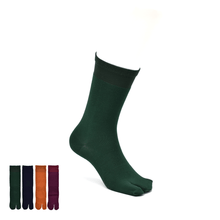 Load images into the gallery viewer,Rayon Silk Tabi Crew Socks
